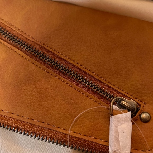 NWT Free People Tan Long Wallet - Picture 4 of 10